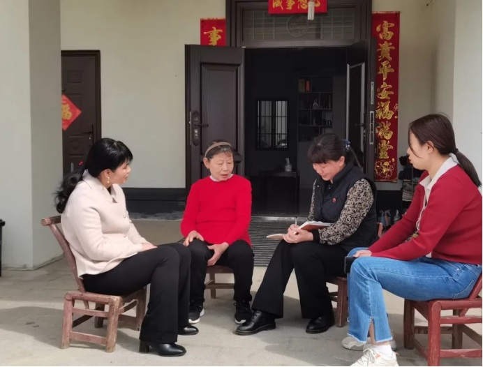 武汉市青山区：培养“法律明白人”，让“法治种子”落地生根